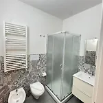 Alexandra * רומא